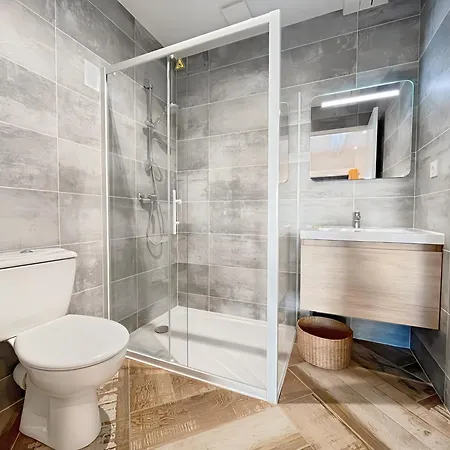 à 15 Min De Caen&des Plages Du Débarquement Hébergement de vacances Ranville